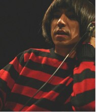 昨年は女性3人組ユニットCOSMETICSのプロデューサーとしても活躍したROCKETMAN＝ふかわりょう。今年はどのような活躍をみせてくれるのか、その動向に注目が集まる。