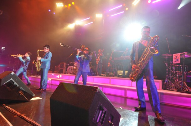 8月8日には山中湖畔で「トーキョースカジャンボリー」を開催。谷中はMCで「これから毎年のようにやっていくつもりだから」と決意を語っていた。