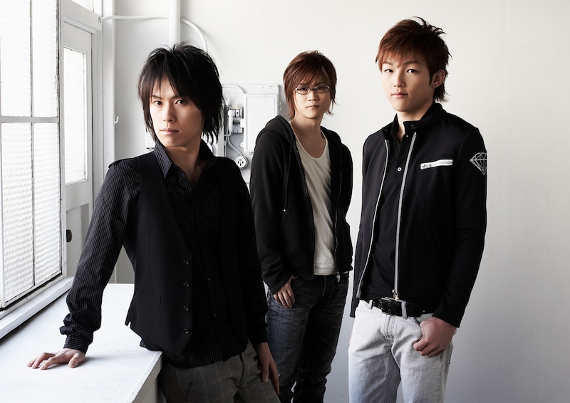 メンバーは左から森晴義、中村博、笹原翔太。MySpaceなどのWEBサービスを積極的に活用しながら、着実に支持層を拡大している。