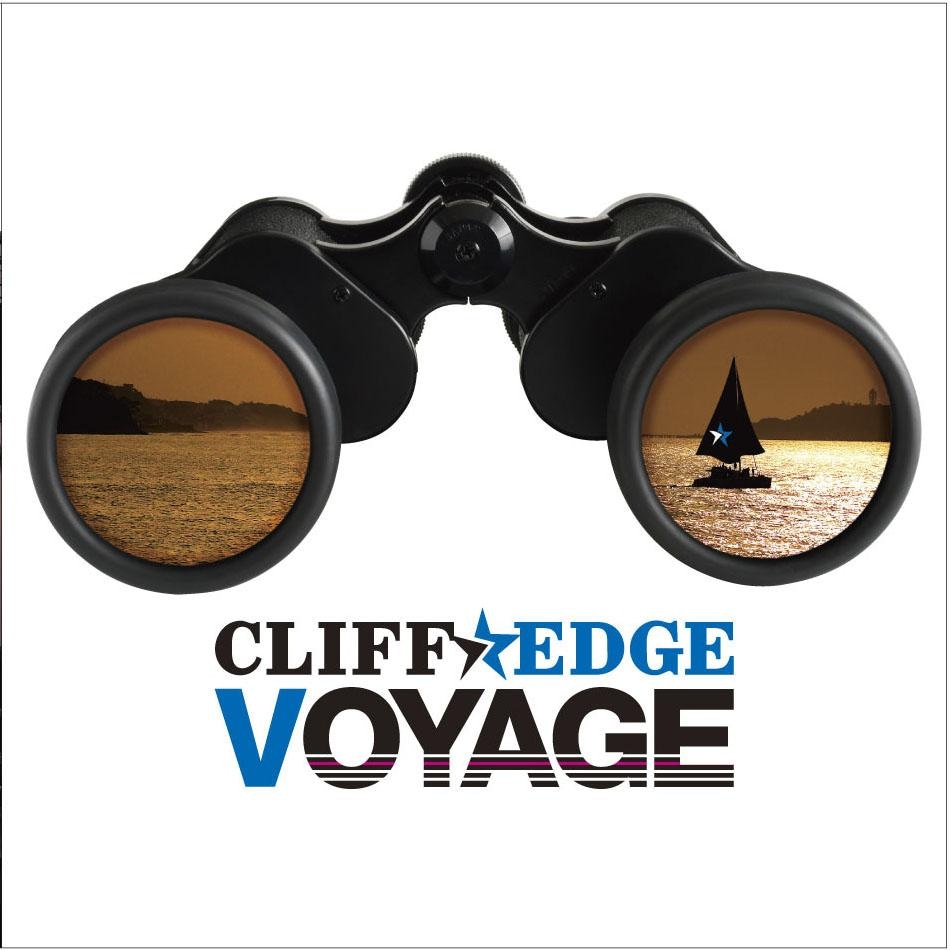 「VOYAGE」初回盤ジャケット。付属のDVDには「終わりなき旅 feat. AJ」のビデオクリップを収録。