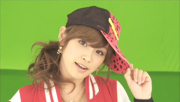 リーダー高橋愛のアップショット。