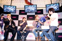 サンドウィッチマンの2人は1974年生まれ。ガチガチの吉川世代だ。