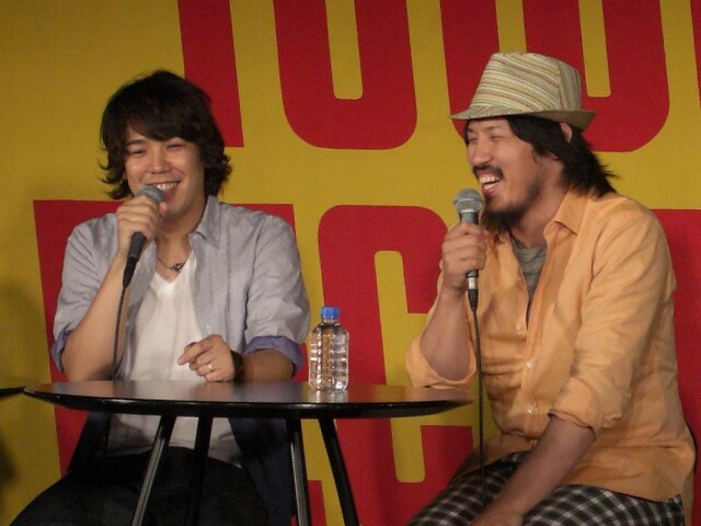 2008年のソロ活動については「ソロ活動で新たな発見として、自分自身のことがよくわかり実りのある1年でした」（大橋卓弥）、「外野から見たスキマスイッチをいろいろなところで感じることができました」（常田真太郎）と語った。