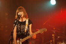 西尾塾長は、マリアの入塾当時を「歌えてないくせに“何よ!?”と強い目をしてた。大人を信じてない目だった」と笑いながら振り返った。