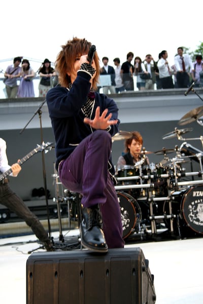 この日のライブ後の握手会に向けて手を洗わずに来たという葵。