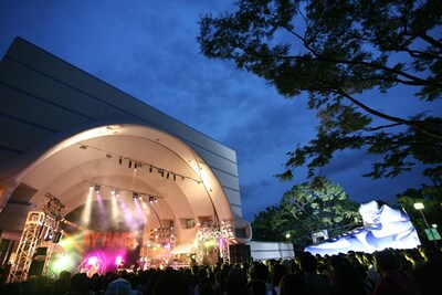 会場には延べ8000人を超えるオーディエンスが集結。「PLAY HARD.」な夕方のひとときを堪能した。