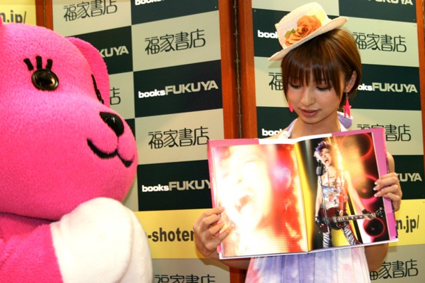 気合いの入ったロックンローラーのコスプレもお気に入りとのこと。