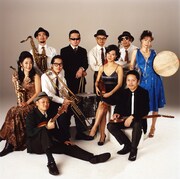 Double Famous15年目の節目に青柳拓次が脱退