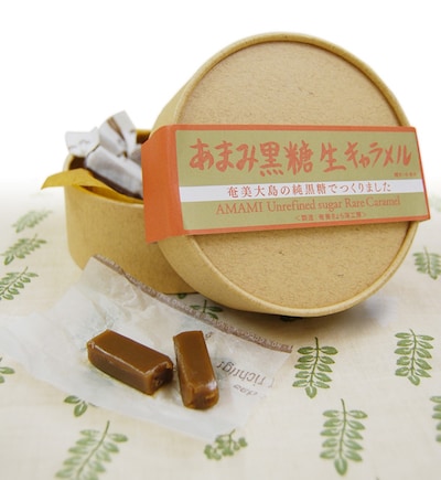 北海道・花畑牧場の対抗馬となりうる南からの刺客、「島ぬ宝」が生んだ奄美大島の絶品スイーツ「あまみ黒糖生キャラメル」。スイーツに目がない人は明日さっそくチェックを。