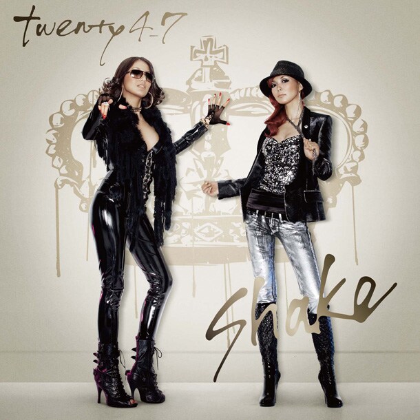 シングル「Shake」CD+DVD盤ジャケット