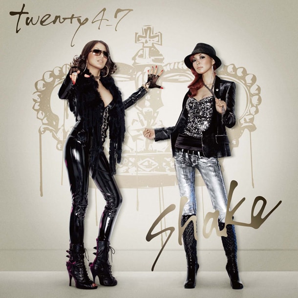 シングル「Shake」CD+DVD盤ジャケット