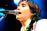 オーガナイザー・ミドリカワ書房は本編6曲＋アンコール2曲を披露。