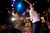 今回も締めは「プロレスLOVEポーズ」。