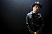 武藤昭平はバンド名義ではなくソロとして今回の企画に参加。