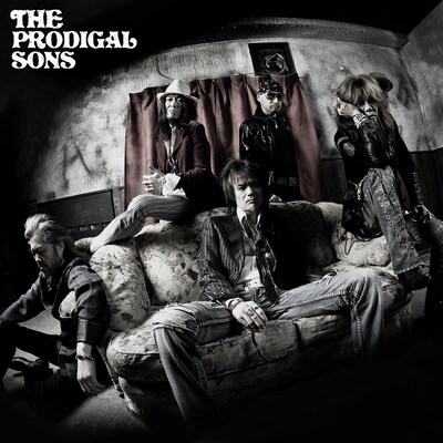 Yahoo!動画ではTHE PRODIGAL SONSの単独特集も公開中。メンバーからのコメント映像と「非常ベルが鳴り止まない」のビデオクリップを楽しむことができる（写真はアルバム「非常ベルが鳴り止まない」初回盤ジャケット）。