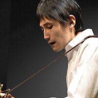 東京近郊のファンは8月より渋谷CHELSEA HOTELにて行われるマンスリー対バンライブ「お見合いLIVE2009」に参加しよう。