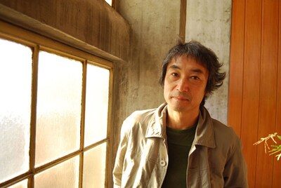 友部正人（写真）は三宅伸治とのコラボアルバム「ロックンロール、やってます」を2月にリリースしたばかり。