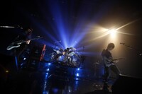 MCで345が告知したツアーは11月2日のZepp Nagoyaからスタート。全国6都市のZepp会場で行われる（写真：河本悠貴）。