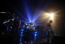 MCで345が告知したツアーは11月2日のZepp Nagoyaからスタート。全国6都市のZepp会場で行われる（写真：河本悠貴）。