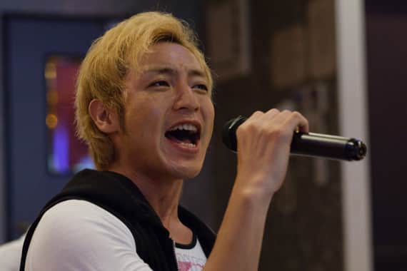 つるの剛士カバー第2弾 代々木体育館ソロライブ決定 音楽ナタリー