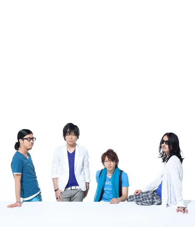 中村俊輔をはじめ、豪華キャストやスタッフとのコラボレーションが実現した「だから一歩前へ踏み出して」のビデオクリップ。Hi-Fi CAMPのメンバーは今回のコラボについて「本当に夢のようです」と喜びを語った。