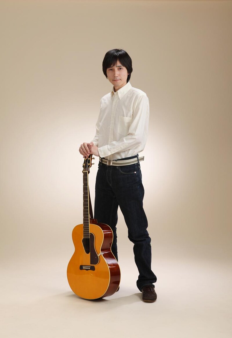 「ミドリカワ書房スタッフブログ」では、先日行われた「ミドフェス2009」の裏話も公開中。「ミドフェスって言っちゃったんだから、とりあえずフェスとしての体裁だけは整えんとまずいだろ」という経緯でフェスティバル形式の内容が決定したなど、衝撃の事実が明らかにされている。