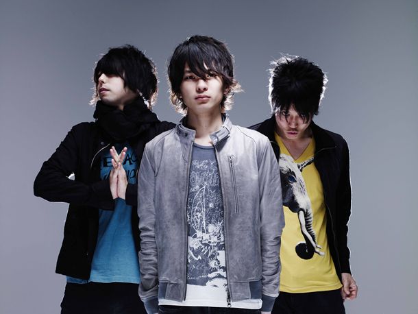 BIGMAMA、LOCAL SOUND STYLE、stack44、UNISON SQUARE GARDENによるパワフルなロックンロールショー。東名阪のファンはぜひ足を運んでみよう。