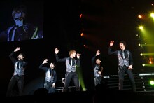 東方神起は、この夏「a-nation'09」で熊本、愛媛、東京、大阪の4都市を訪問。アリーナツアーで培ったエンターテインメント性たっぷりのパフォーマンスを披露する（写真は東京ドーム公演の様子）。