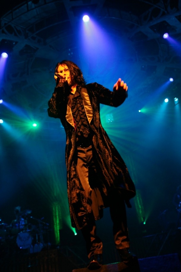 7月2日のツアー最終公演では、アンコールで「絶界」「悪の華」「夢魔 -The Nightmare」といったナンバーが披露された。