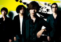 中田裕二（写真右から2番目）は本日から、InterFM「UP's BEAT」の火曜レギュラーパーソナリティを担当。