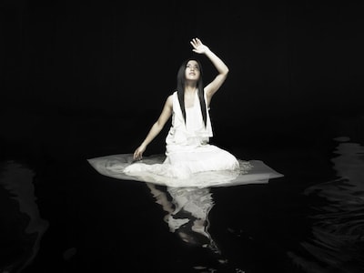 「四季ウタカタ」はsleepy.abによるリアレンジと演奏でレコーディングされたもの。南国出身の城と、札幌在住のsleepy.abの化学反応を楽しむことができる。