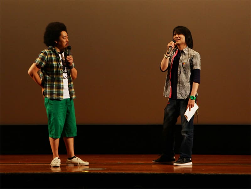 アットホームな雰囲気で繰り広げられたイベント。多数のファンがアルバムにまつわるトークを堪能した。