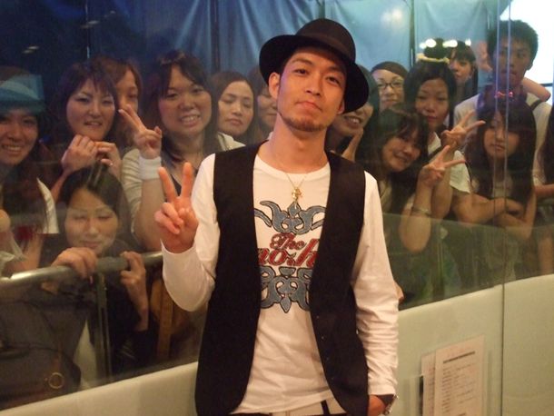 ニューアルバムについても語った清木場。レコーディングは実際のバンドメンバーとほぼ一発録りで行い、「お客さんがいないライブだという感覚で作りました」とのこと。