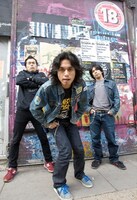 本日9月24日（現地時間23日）までヨーロッパツアーを敢行中のElectric Eel Shock。