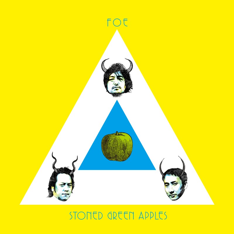 写真はSTONED GREEN APPLESとのスプリット「THE DARK SIDE OF THE APPLE」。