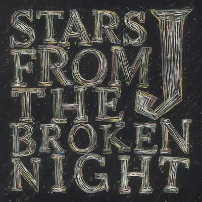 「STARS FROM THE BROKEN NIGHT」初回限定盤。タイトルの由来についてJは「昔から歌詞に『夜』をつけることが多かったので今回は敢えて『夜』を全面に出してみようと思いました」と語っている。