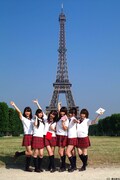 Vol.3「AKB48ファンを探せ in パリ!」ではフランス「JAPAN EXPO 2009」出演前にひとりでも多くのファンを獲得すべく、パリっ子たちに身振り手振りでアピール活動を行った。