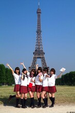 Vol.3「AKB48ファンを探せ in パリ！」ではフランス「JAPAN EXPO 2009」出演前にひとりでも多くのファンを獲得すべく、パリっ子たちに身振り手振りでアピール活動を行った。