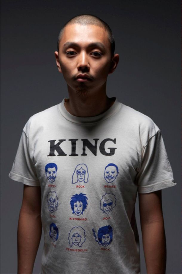 ソロアルバム発売決定にあわせてオフィシャルサイト「100% Rap」もオープン。現在ビデオクリップやフリースタイル映像を観ることができる。
