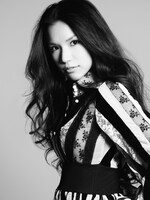 9月2日に2ndアルバム「Box Emotions」をリリースしたばかりのSuperflyが早くもシングルを発表。