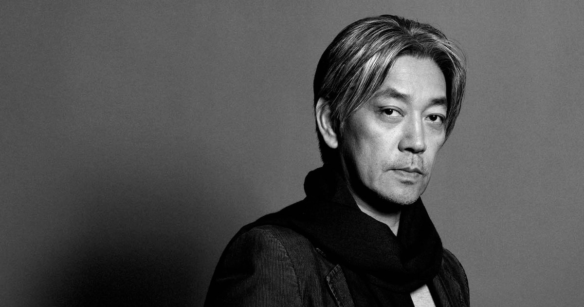 坂本龍一、DJスタイルで爆笑問題に音楽の本質を指南 - 音楽ナタリー