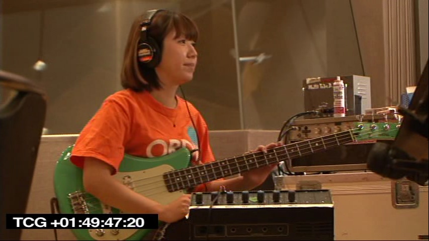 ほほえむフミ。