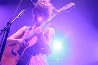 BONNIE PINK