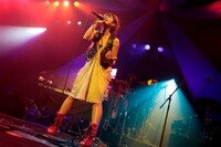 BONNIE PINK