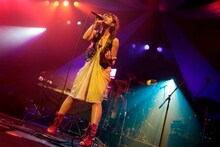 BONNIE PINK