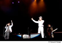 YO-KING＆浜崎貴司（忌野清志郎 スペシャル・メッセージ・オーケストラ NICE MIDDLE with New Blue Day Horns）