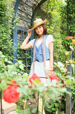 柊かがみ役の加藤英美里。