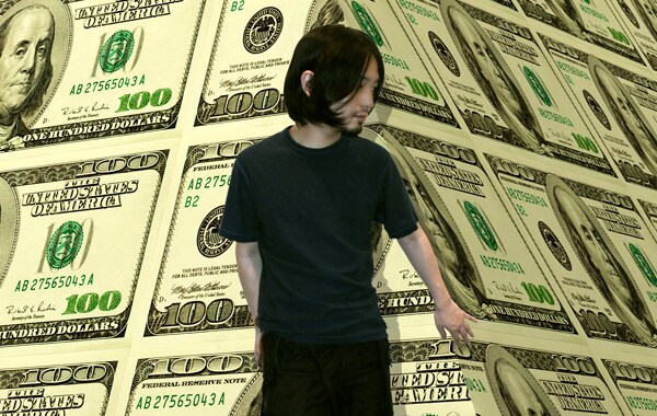 CMの撮影は、最高速度を競うカーレースが行われる場所として知られる、アメリカのエル・ミラージュというドライレイクで行われた（写真はiLL）。