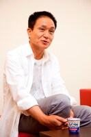 コンビニなどでも定番の「明治プロビオヨーグルトLG21」。明治乳業が厳選した「LG21乳酸菌」が配合されたヨーグルトで、すっきりした甘みとまろやかな酸味が特徴的。