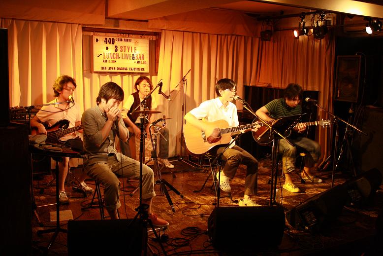 「アコギなお見合い」では、今後もソロ楽器奏者がゲスト出演するとのこと。